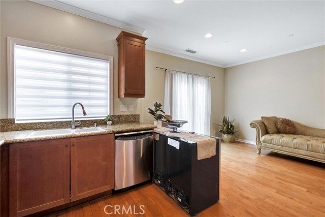 1021 Cravens 9, Torrance, CA 90501