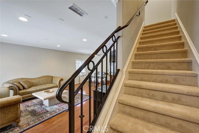 1021 Cravens 9, Torrance, CA 90501