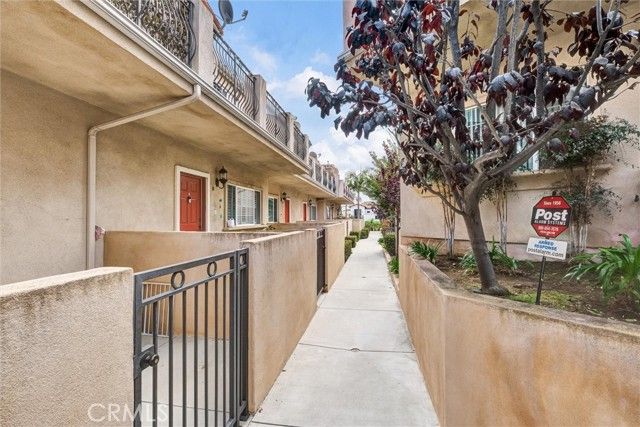 1021 Cravens 9, Torrance, CA 90501