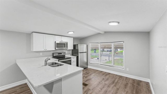 212 KAYLOR DRIVE, Auburndale, FL 33823