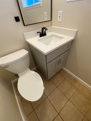 3010 Fruth St ST B, Austin, TX 78705