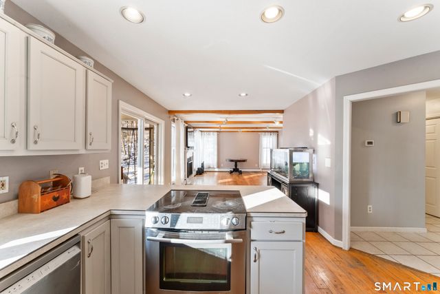 704 Cherry Brook Road, Canton, CT 06019