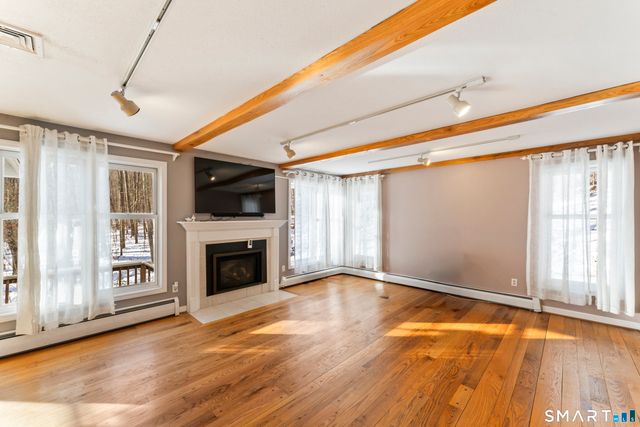 704 Cherry Brook Road, Canton, CT 06019