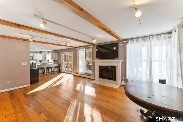 704 Cherry Brook Road, Canton, CT 06019