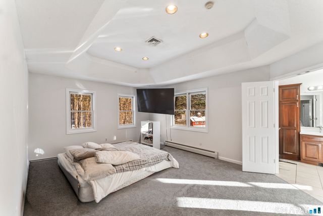 704 Cherry Brook Road, Canton, CT 06019