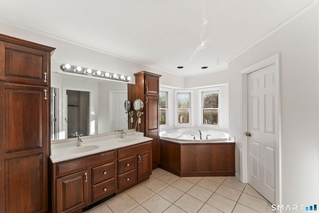 704 Cherry Brook Road, Canton, CT 06019