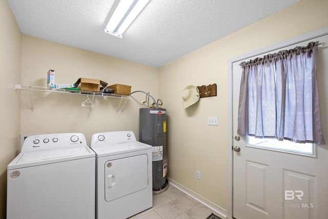 1969 Ridgewood Drive, Lillian, AL 36549