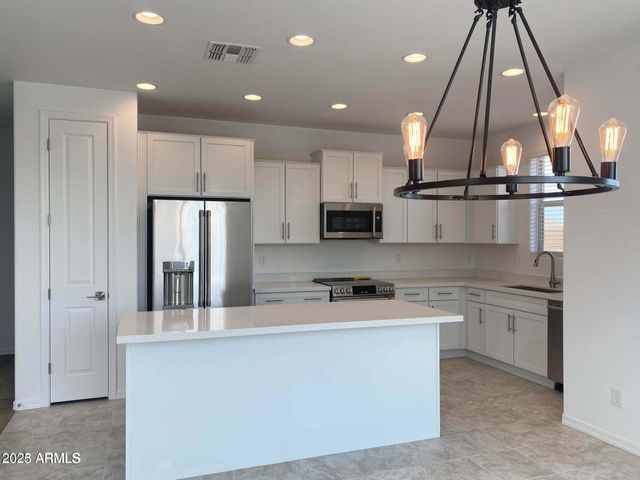 14204 W HONEYSUCKLE Drive, Surprise, AZ 85387