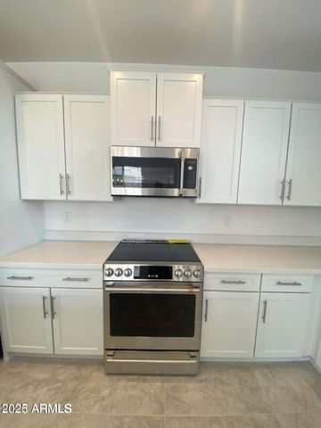 14204 W HONEYSUCKLE Drive, Surprise, AZ 85387