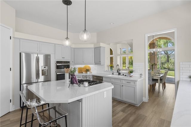 38027 Cherrywood Drive, Murrieta, CA 92562