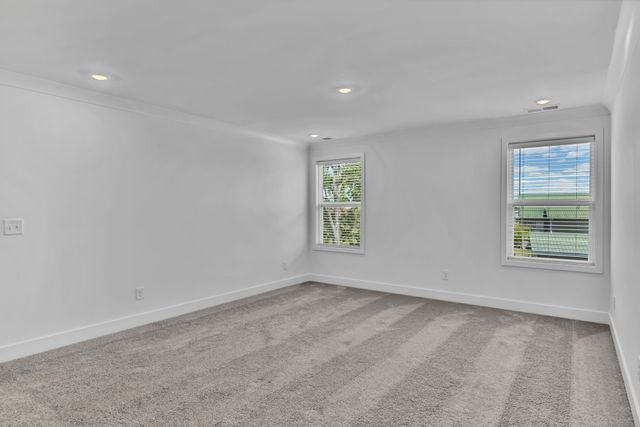 460 Triple Crown Cir, Gallatin, TN 37066