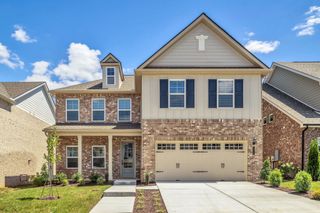 460 Triple Crown Cir, Gallatin, TN 37066