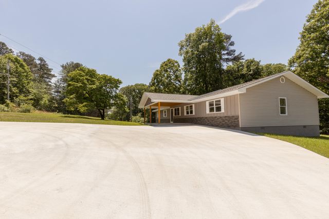 17 Hill Street, Ringgold, GA 30736