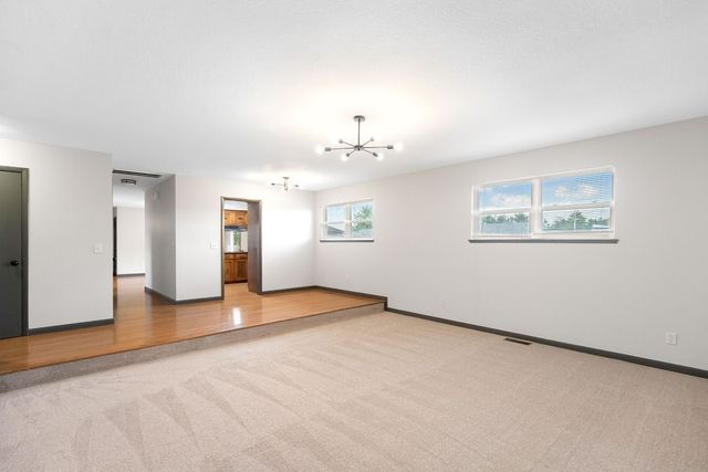 2709 W Sayre Lane, Rogers, AR 72758