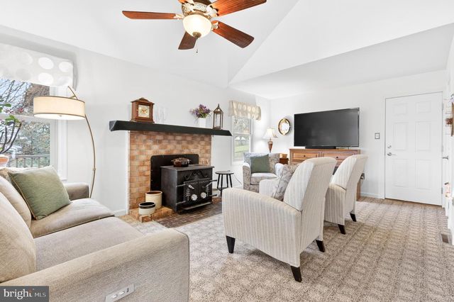 2871 TRAVIS CT, York, PA 17403