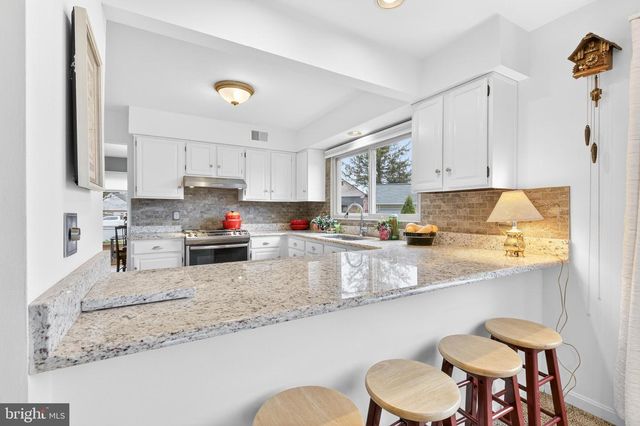 2871 TRAVIS CT, York, PA 17403