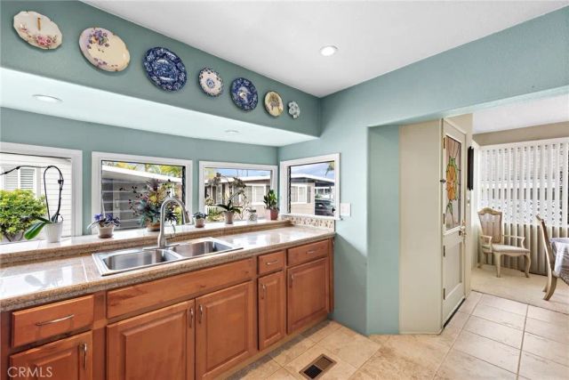 114 Yorktown, Newport Beach, CA 92660