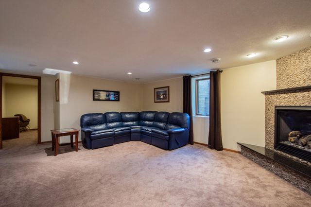 3401 Par Street N, Fargo, ND 58102