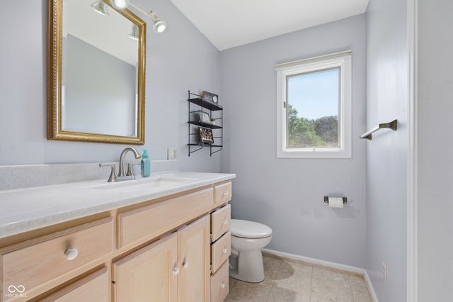 4083 W State Road 32, Anderson, IN 46011