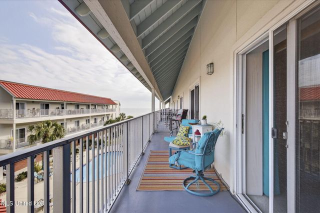 1453 E Beach Boulevard, 313, Pass Christian, MS 39571
