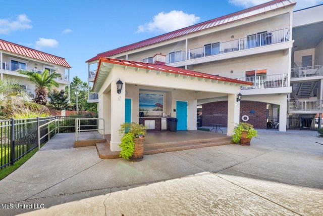 1453 E Beach Boulevard, 313, Pass Christian, MS 39571