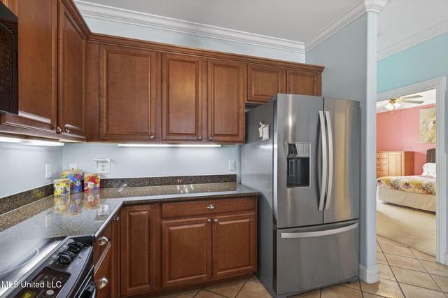 1453 E Beach Boulevard, 313, Pass Christian, MS 39571