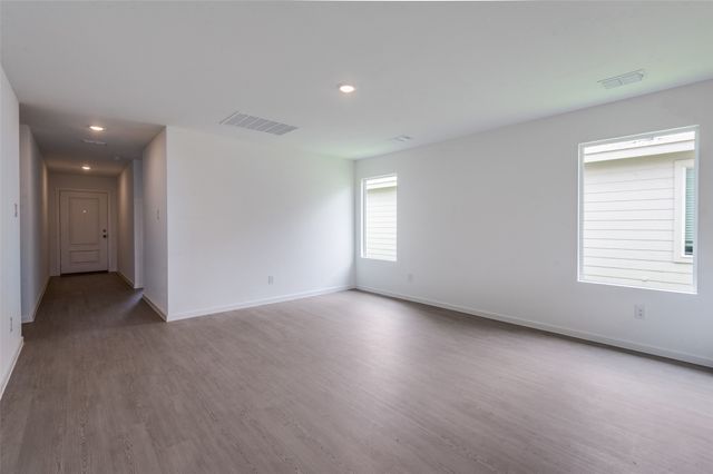 538 Montclair Avenue, Princeton, TX 75407