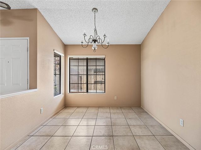 12450 Crestline Road, Victorville, CA 92392