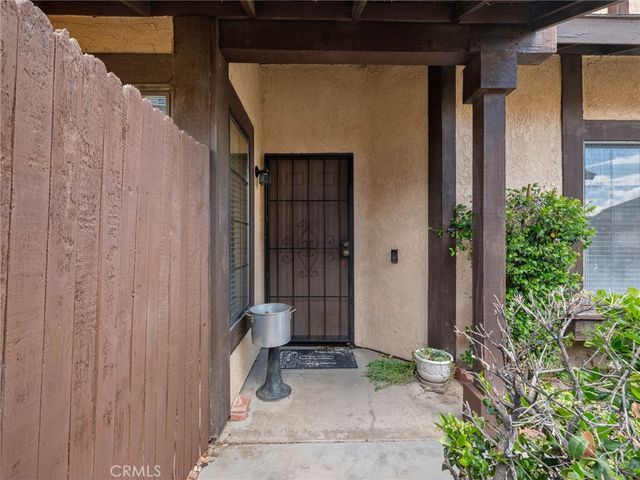 12450 Crestline Road, Victorville, CA 92392