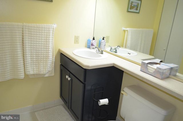 133 W LOCUST ST, Mechanicsburg, PA 17055