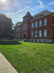 133 W LOCUST ST, Mechanicsburg, PA 17055
