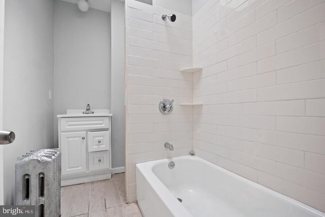 5749 CATHARINE ST, Philadelphia, PA 19143