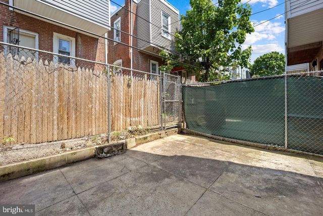 5749 CATHARINE ST, Philadelphia, PA 19143