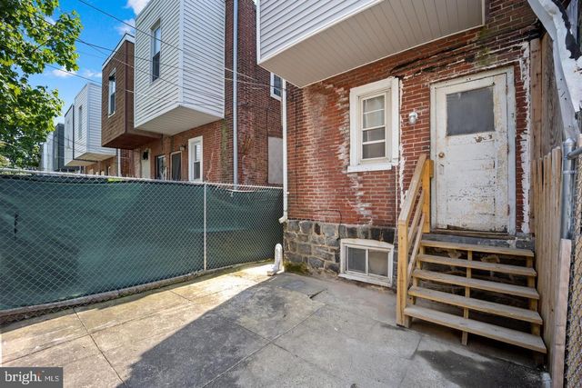 5749 CATHARINE ST, Philadelphia, PA 19143