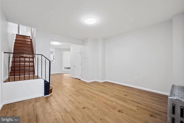 5749 CATHARINE ST, Philadelphia, PA 19143