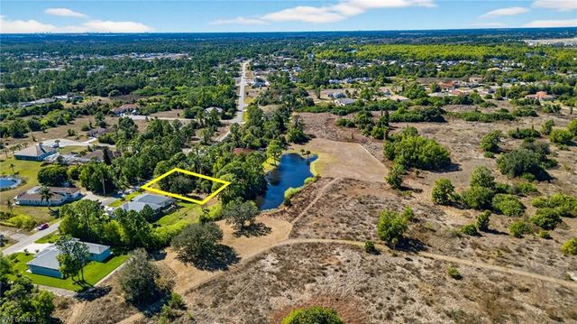 635 Parkdale BLVD, Lehigh Acres, FL 33974