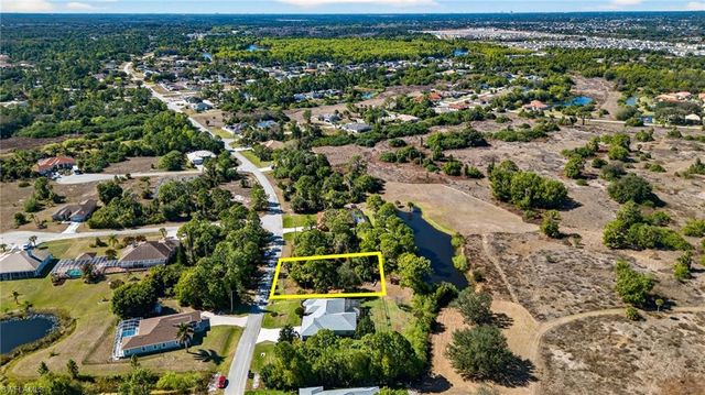 635 Parkdale BLVD, Lehigh Acres, FL 33974