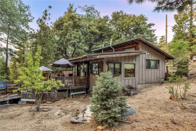 22901 Eagles Nest, Idyllwild, CA 92220