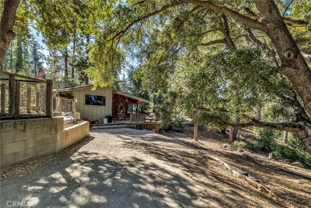 22901 Eagles Nest, Idyllwild, CA 92220