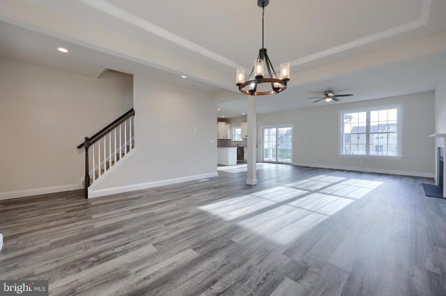 120 ELI DR, York, PA 17404