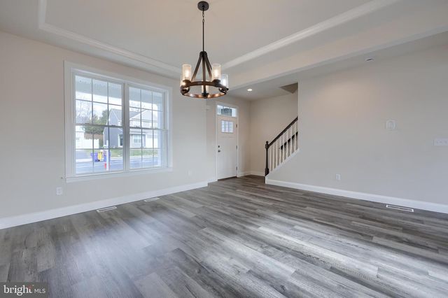 120 ELI DR, York, PA 17404