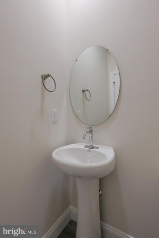 120 ELI DR, York, PA 17404