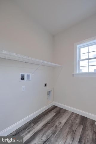 120 ELI DR, York, PA 17404