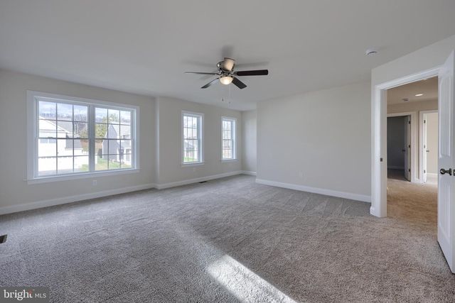 120 ELI DR, York, PA 17404