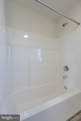 120 ELI DR, York, PA 17404