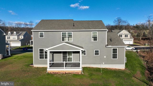 120 ELI DR, York, PA 17404
