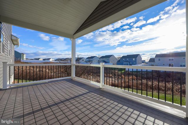 120 ELI DR, York, PA 17404