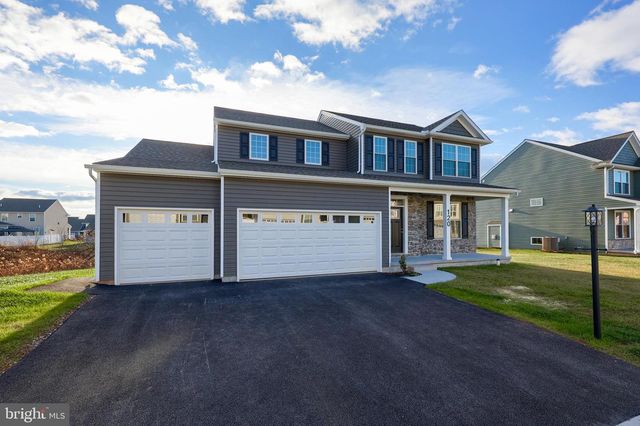 120 ELI DR, York, PA 17404