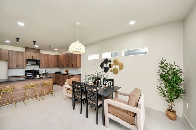 319 E Gulf Street, Baytown, TX 77520