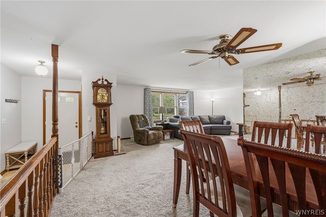 15 Glendale Terrace, Orchard Park, NY 14127